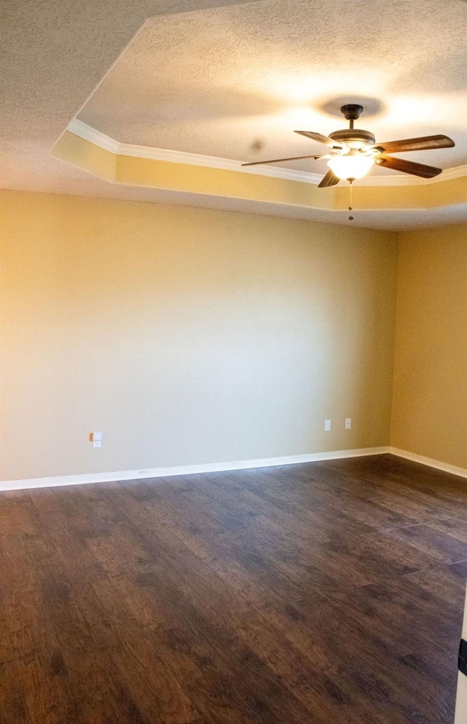 9550 Thousand Oaks Loop - Photo 20