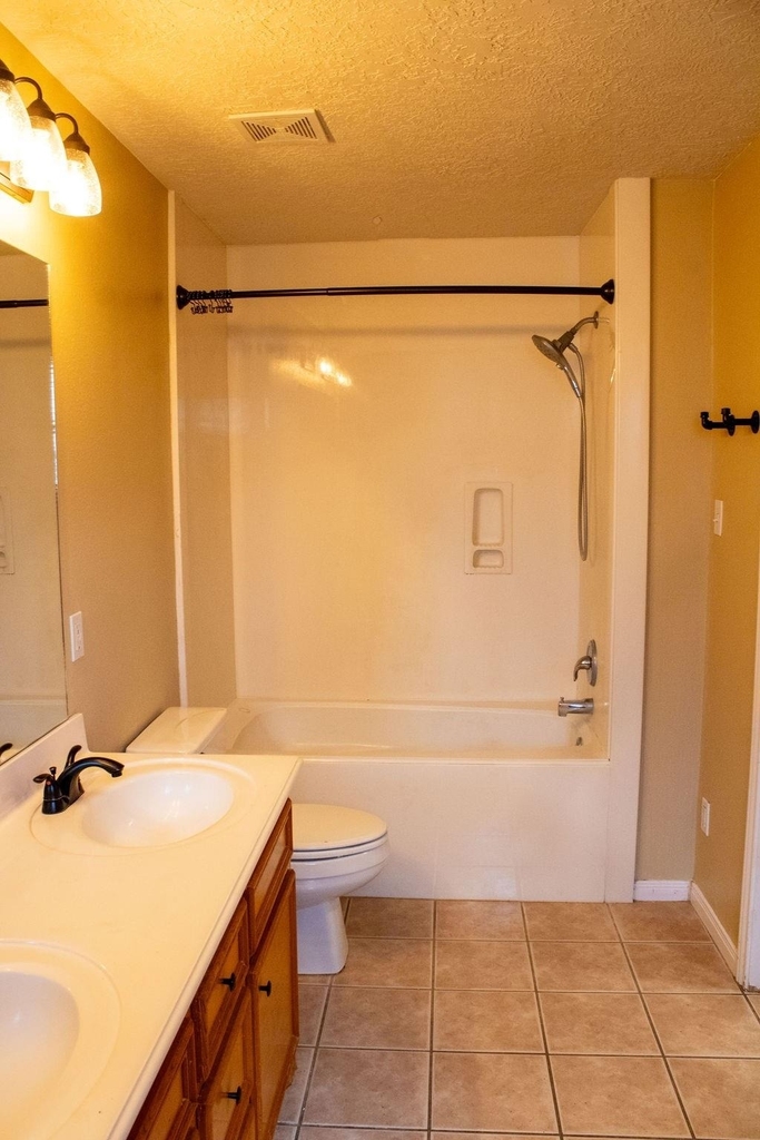 9550 Thousand Oaks Loop - Photo 23