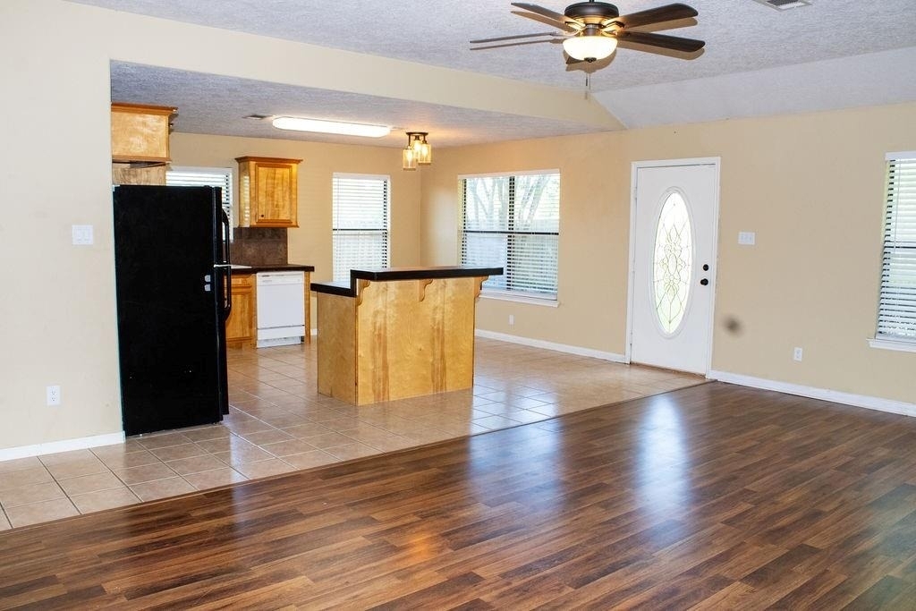9550 Thousand Oaks Loop - Photo 11