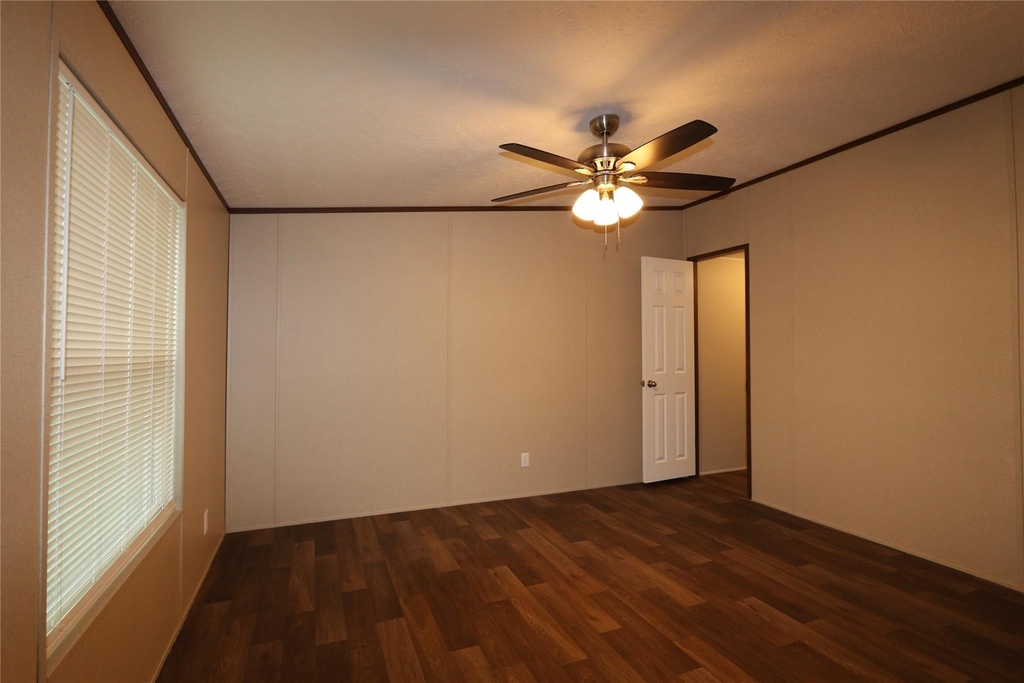 16501 E Emerson Circle - Photo 22
