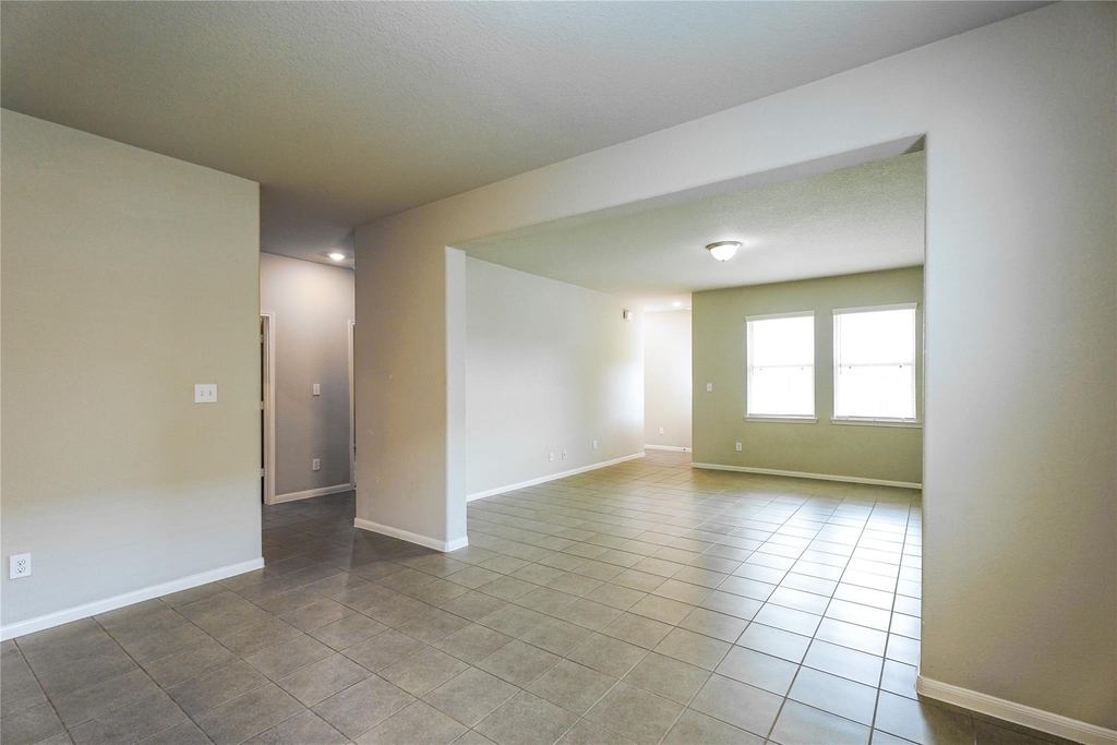 8414 Quiet Bay Drive - Photo 6
