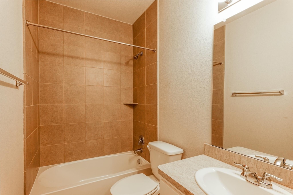 8414 Quiet Bay Drive - Photo 15
