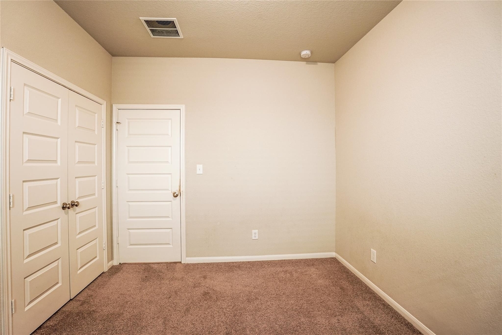8414 Quiet Bay Drive - Photo 14