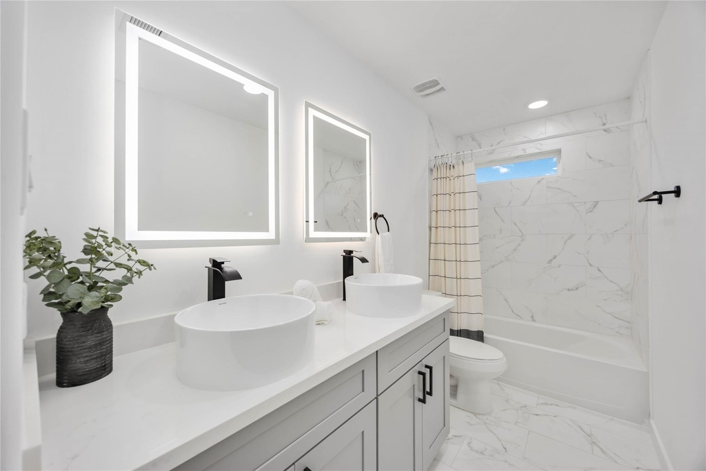 5811 Senior Street - Photo 12