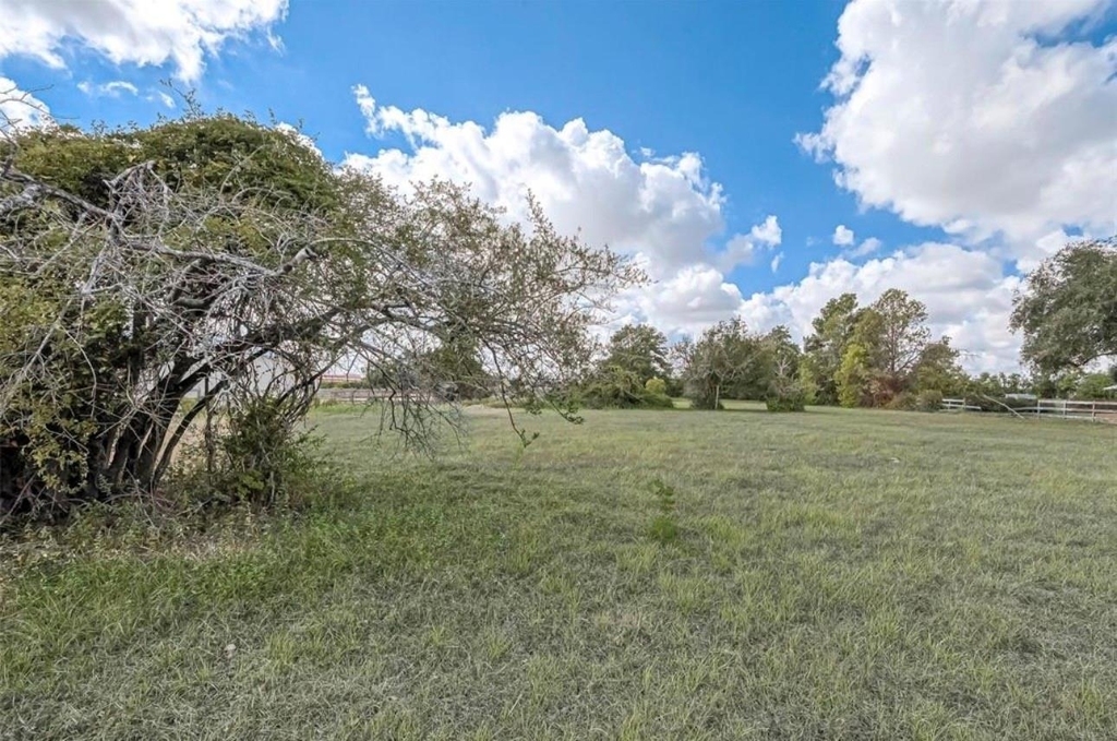17303 Swansbury Drive - Photo 27