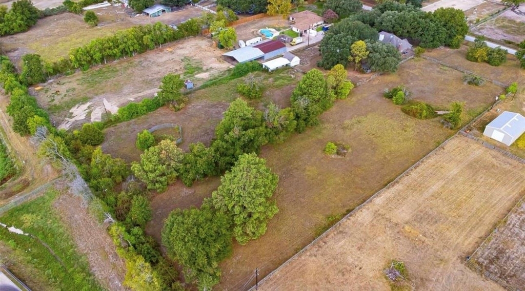 17303 Swansbury Drive - Photo 16