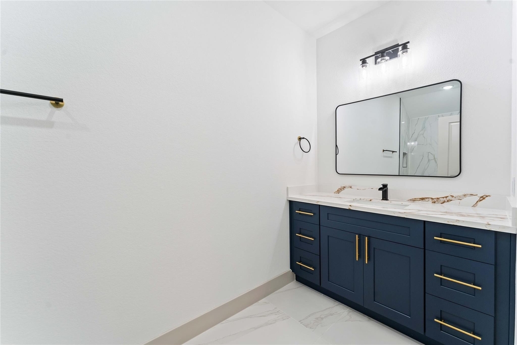 9001 Nyssa Street - Photo 23