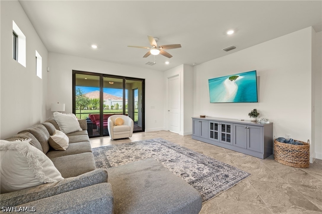 17434 Caravita Lane - Photo 8