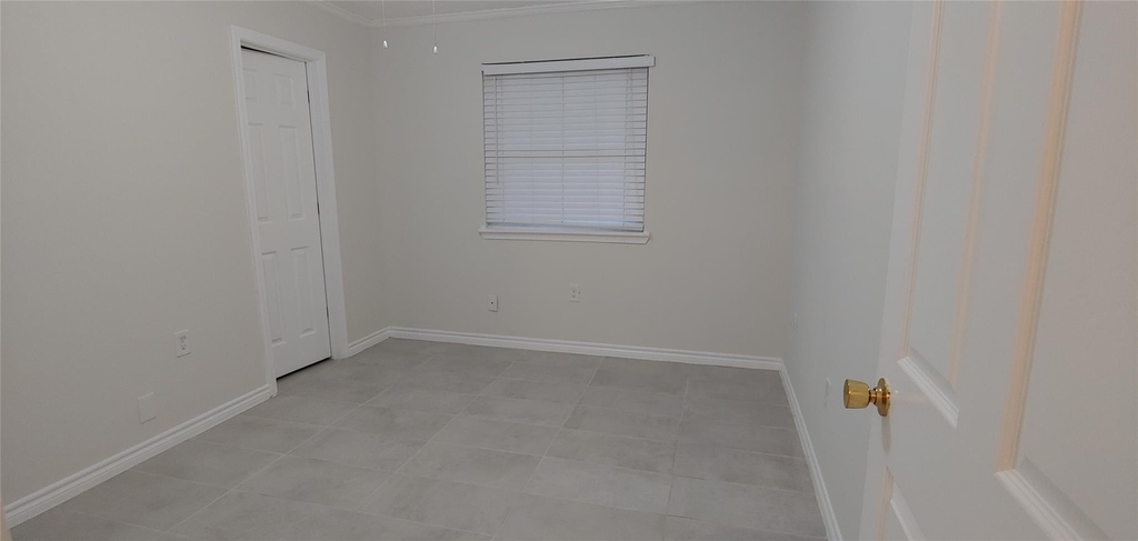 1930 Pepperwood Lane - Photo 15