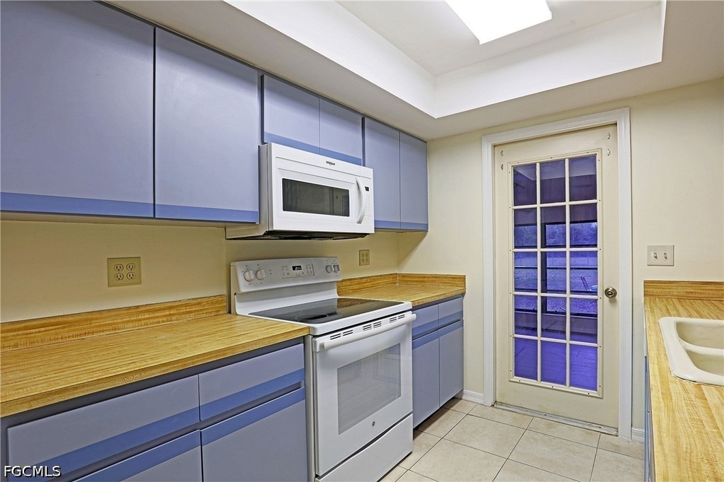 1398 Evalena Lane - Photo 9