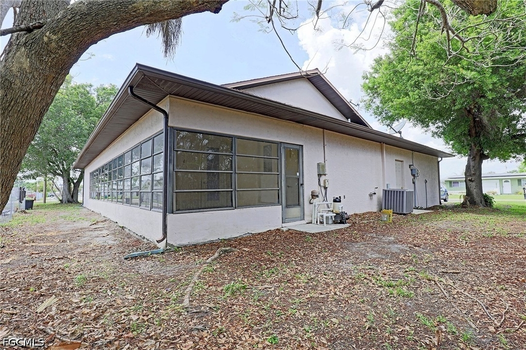1398 Evalena Lane - Photo 19
