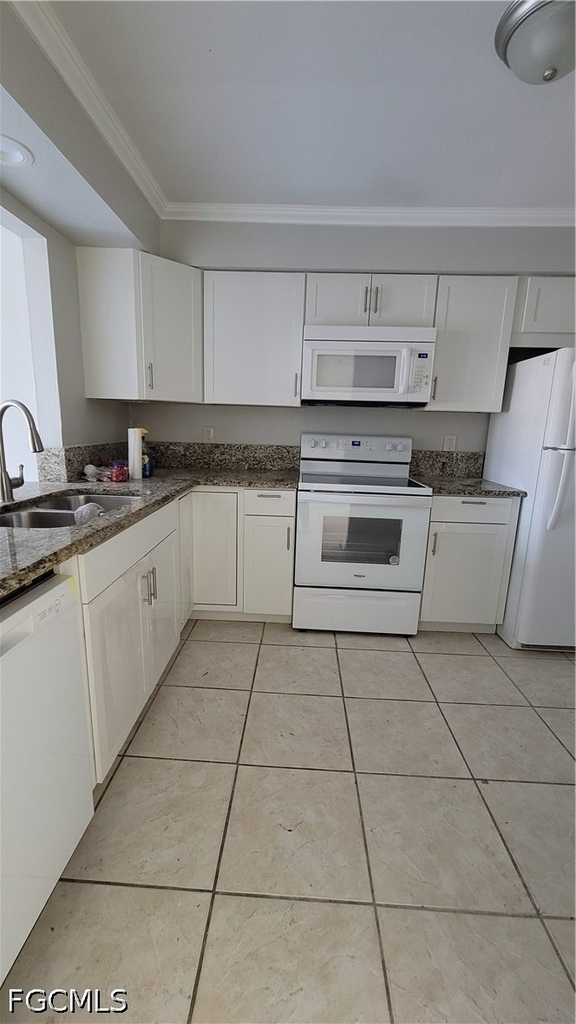 4404 Santa Barbara Boulevard - Photo 5