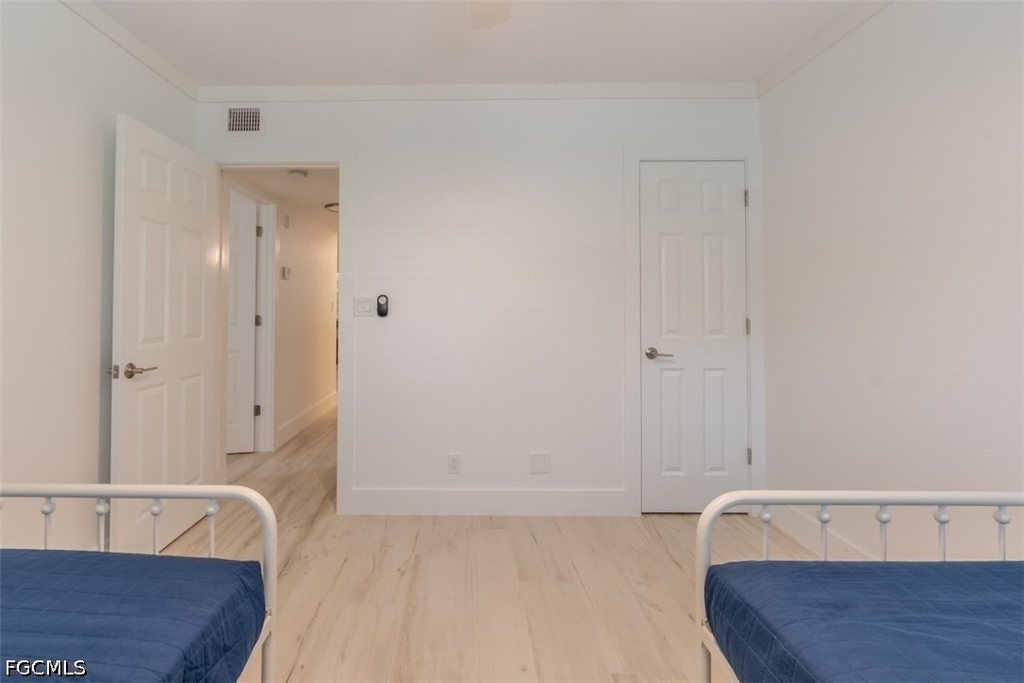 1100 Gulf Shore Boulevard N - Photo 13
