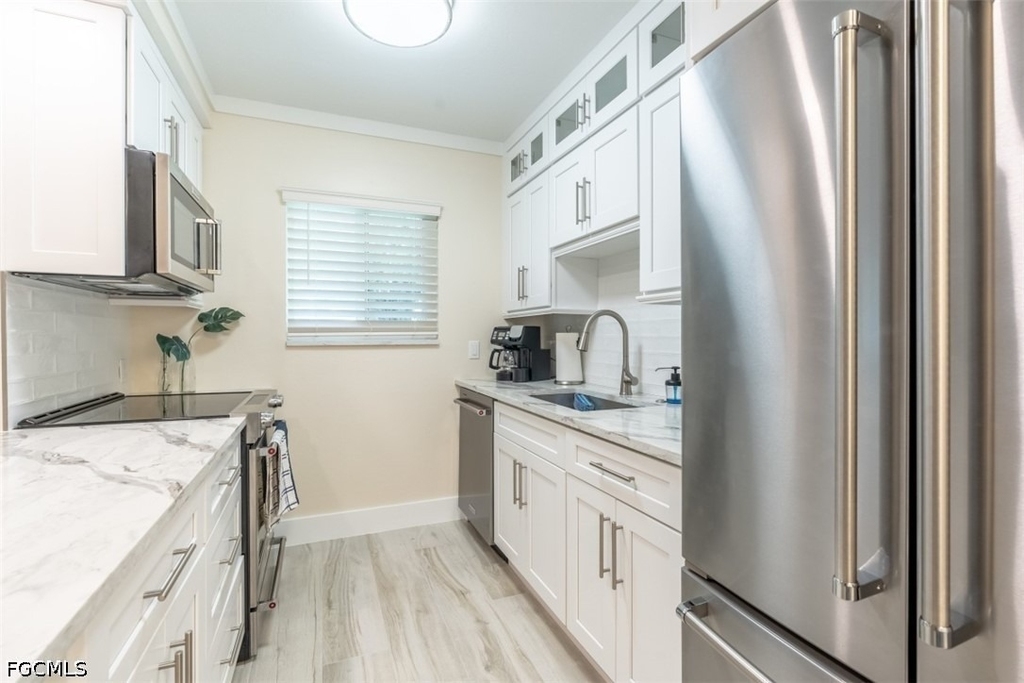 1100 Gulf Shore Boulevard N - Photo 19
