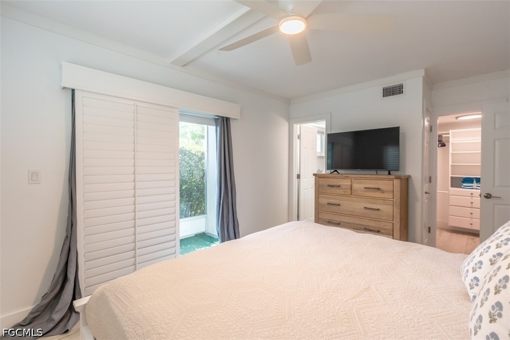 1100 Gulf Shore Boulevard N - Photo 15