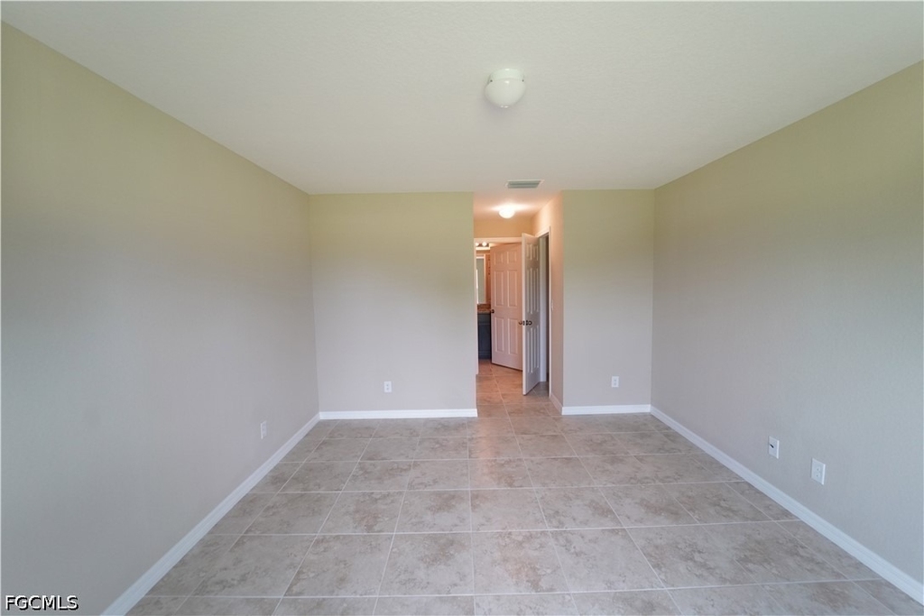 2800 Nw 25th Terrace - Photo 11