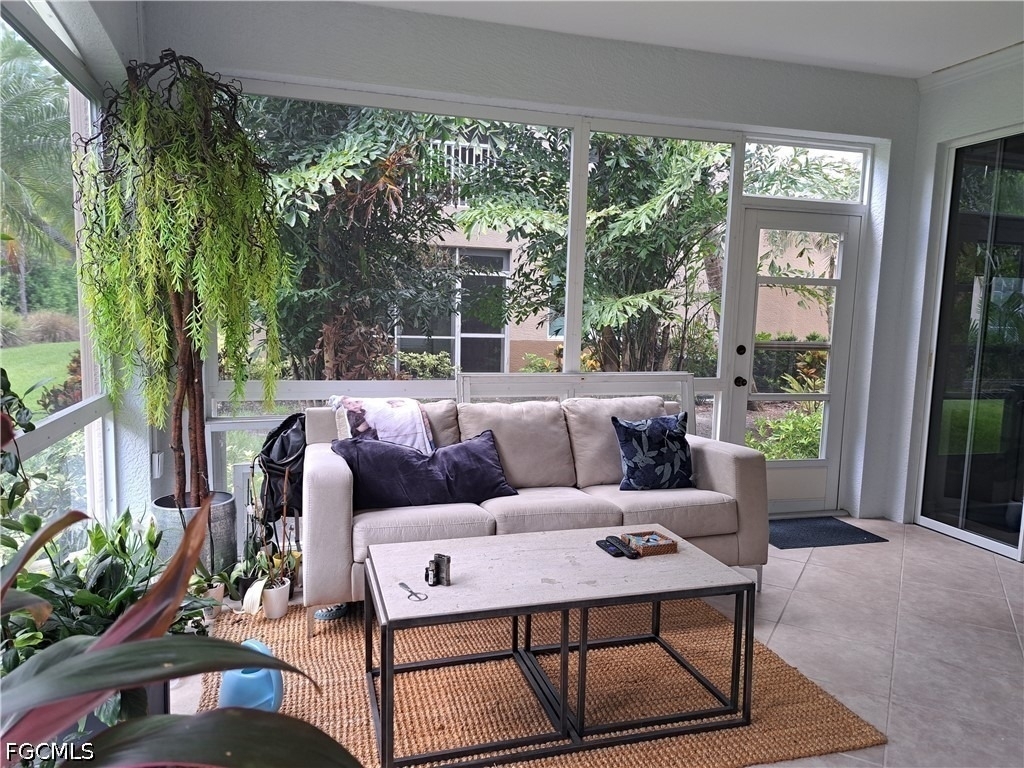 11037 Harbour Yacht Court - Photo 1