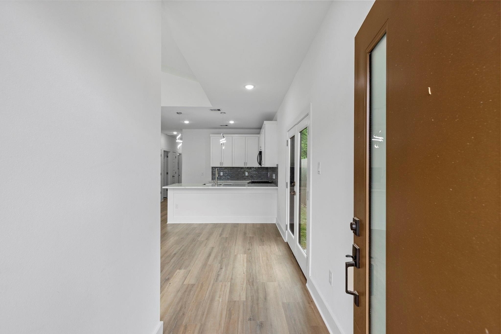 8109 Hamlet Street - Photo 1
