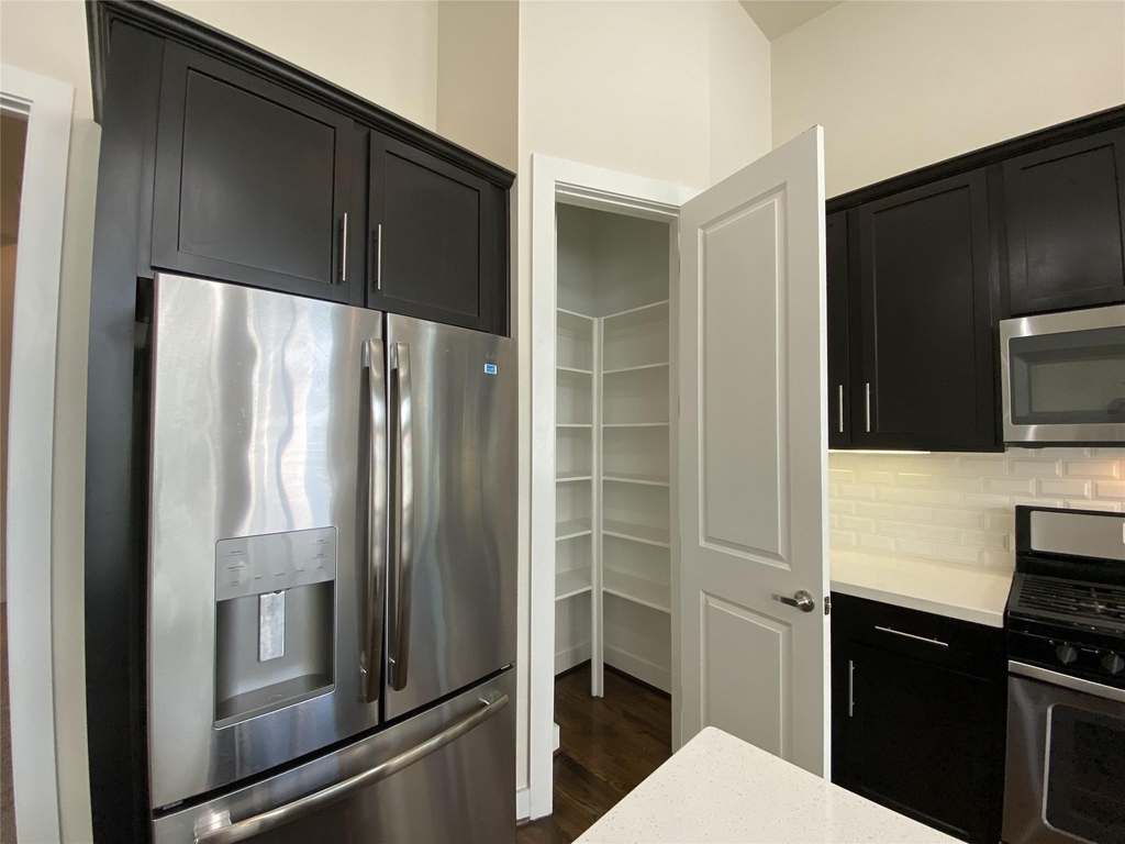 74 N Hutcheson Street - Photo 14