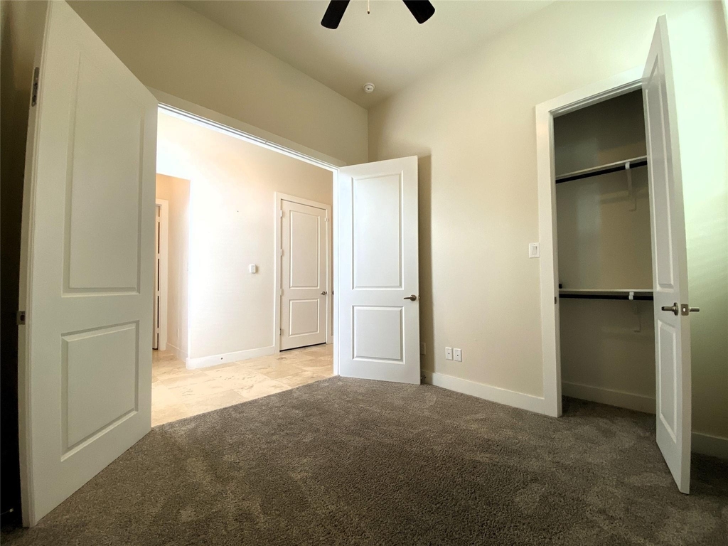 74 N Hutcheson Street - Photo 2