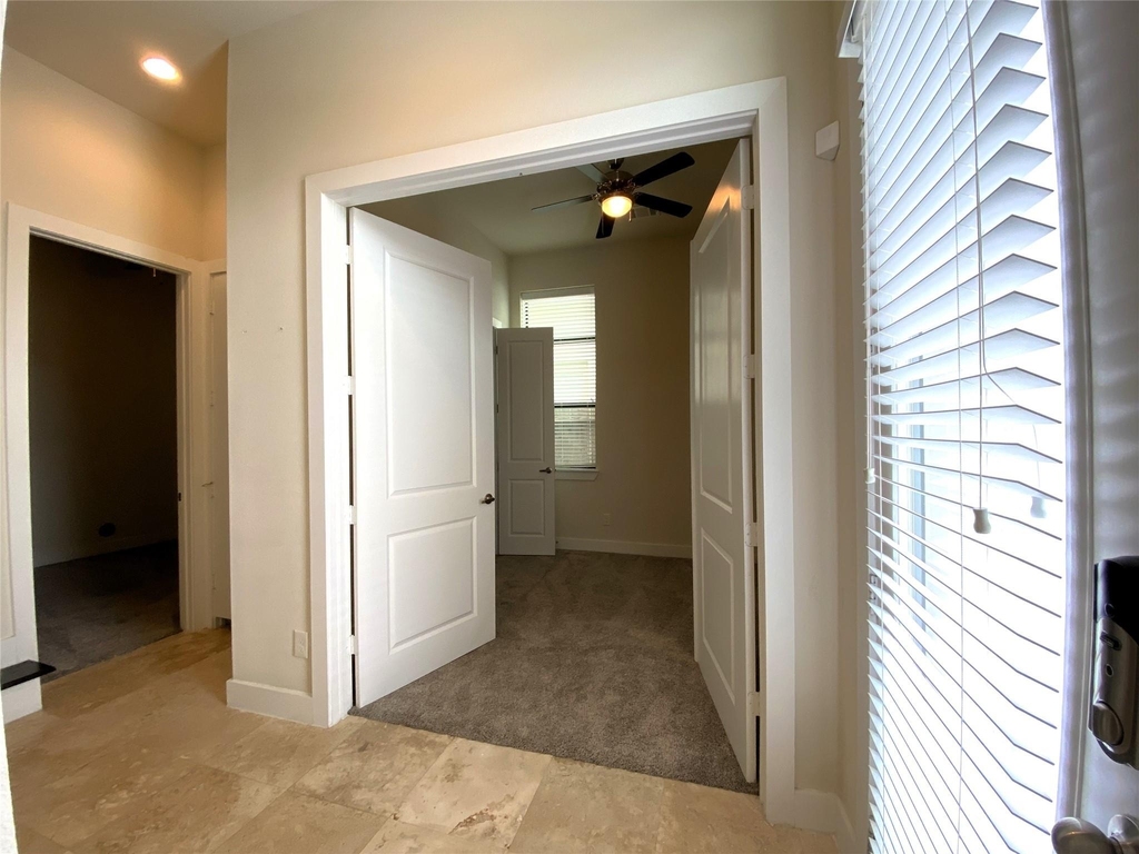 74 N Hutcheson Street - Photo 1