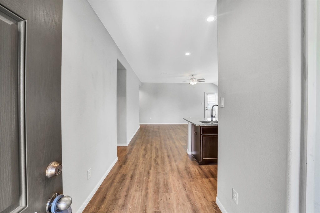 3434 Mcdonough Way - Photo 4