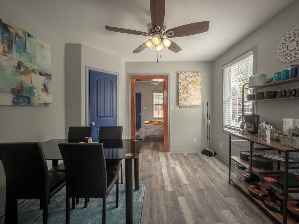 7124 Avenue F - Photo 3