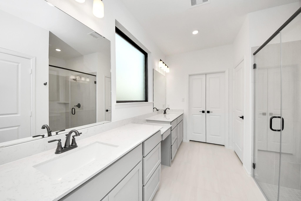 10706 Ursa Street - Photo 37