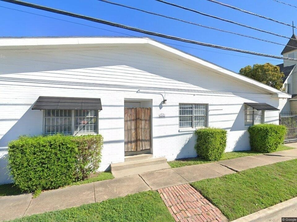 5106 Center Street - Photo 0