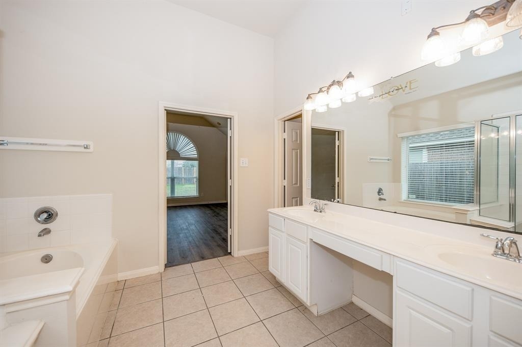 18914 Appletree Ridge Road - Photo 11