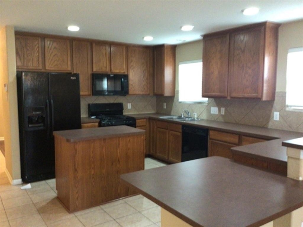 1022 Yorkshire Hollow - Photo 1