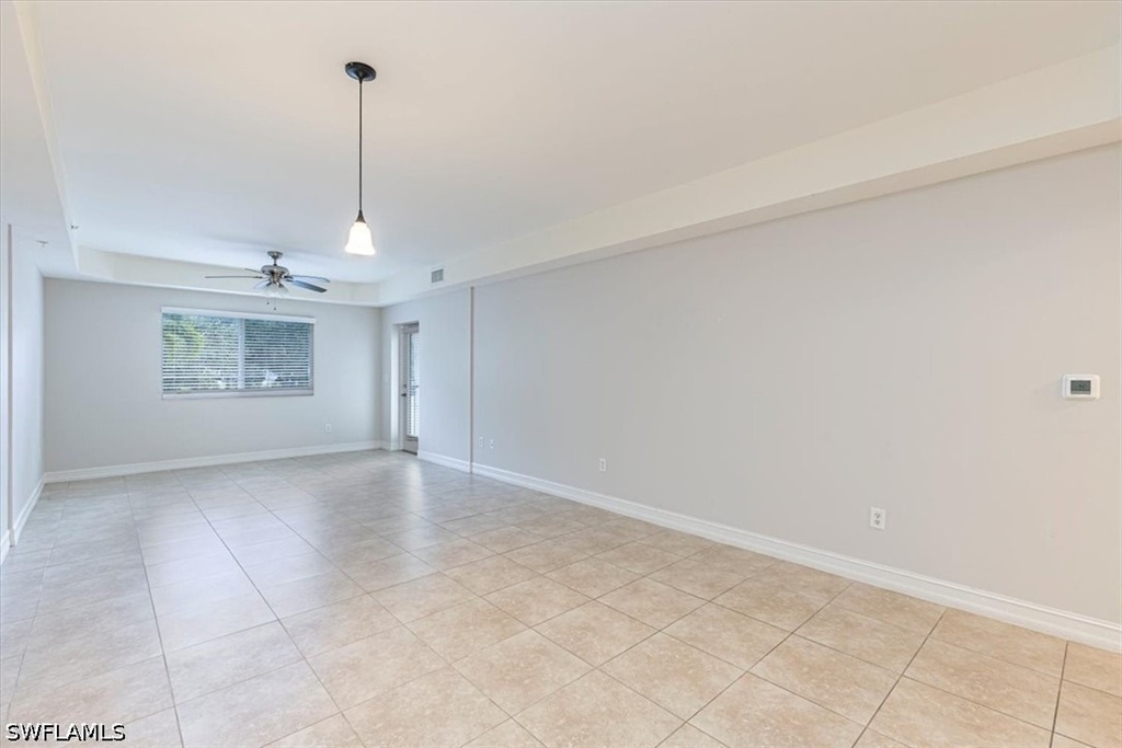 1100 Pine Ridge Rd - Photo 3