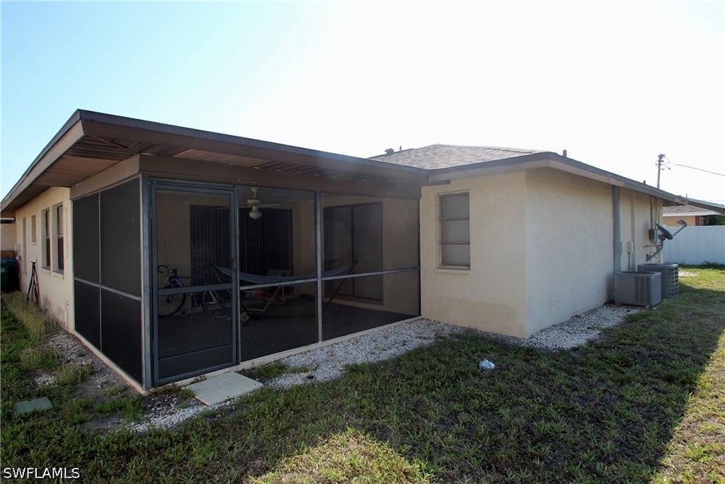 3808 Se 11th Avenue - Photo 4