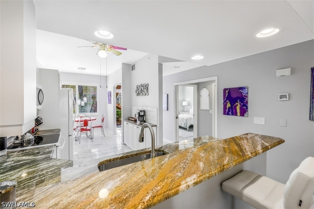 2365 Bayou Lane - Photo 3