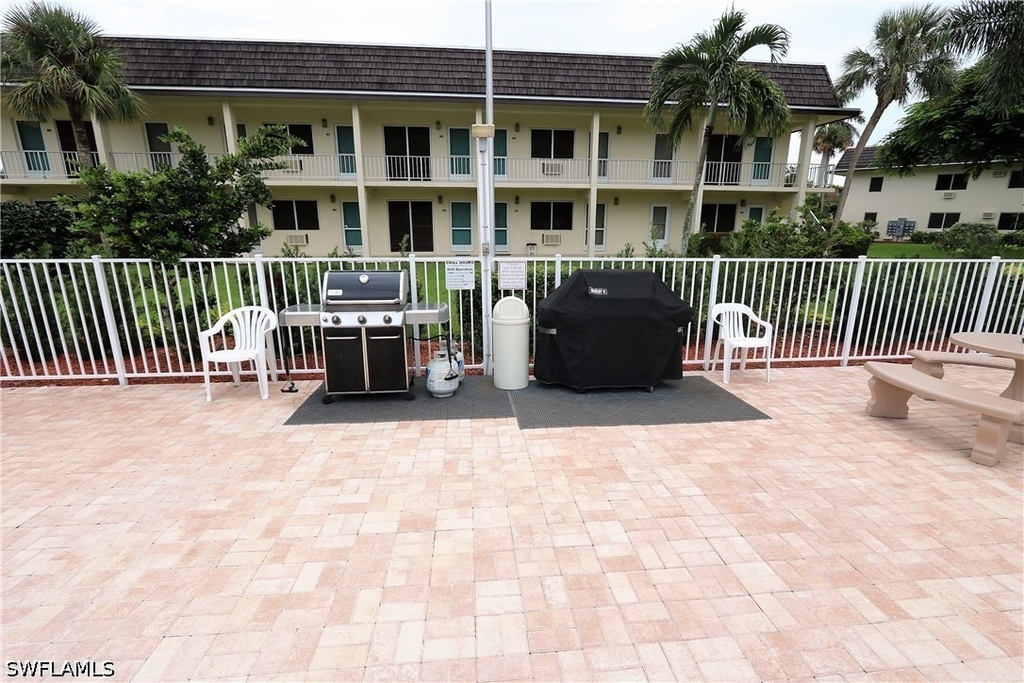 130 N Collier Boulevard - Photo 12