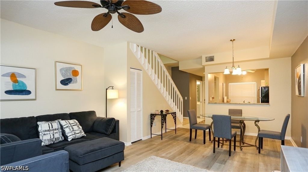 1044 Woodshire Lane - Photo 6
