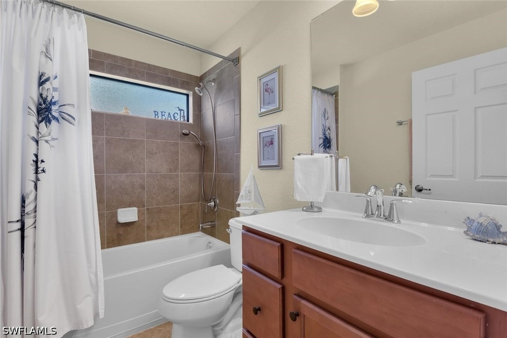 9528 Avellino Way - Photo 22