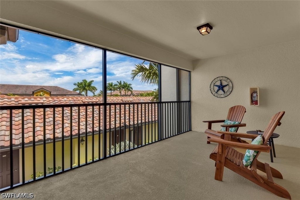 9528 Avellino Way - Photo 3