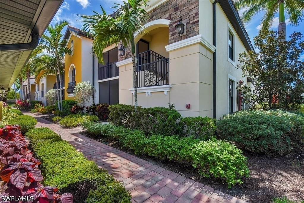 9528 Avellino Way - Photo 26