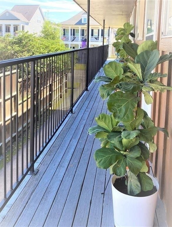 427 W 17th Street - Photo 4