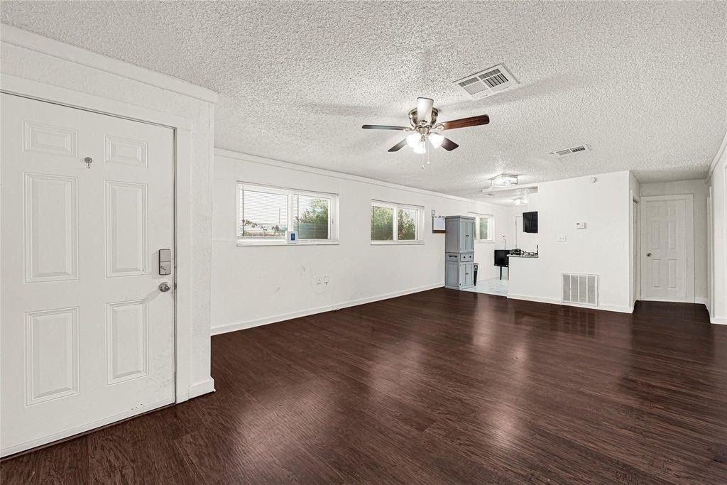 2126 Hillshire Drive - Photo 9