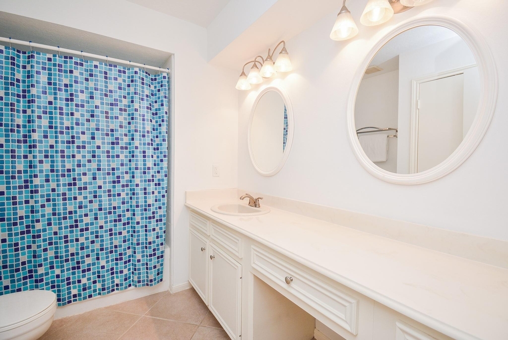 666 N Eldridge Parkway - Photo 17