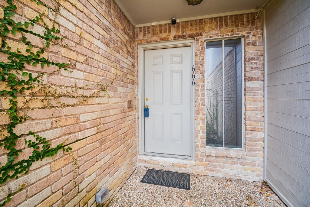 666 N Eldridge Parkway - Photo 26