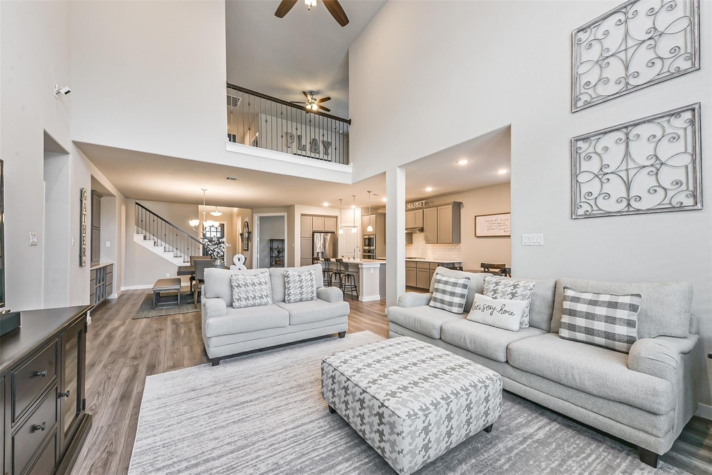 18407 Kilbowie Place - Photo 5
