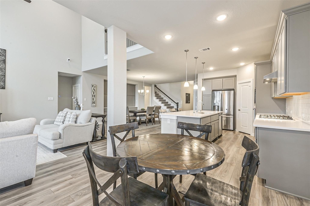 18407 Kilbowie Place - Photo 15