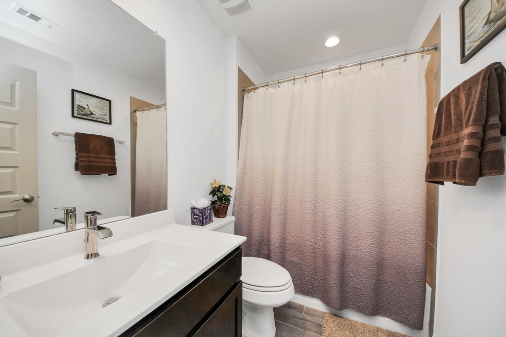 13521 Bonita Island Way - Photo 15
