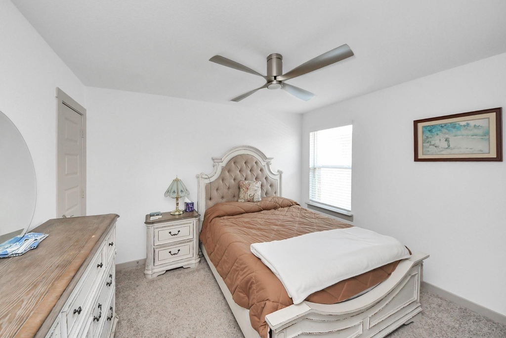 13521 Bonita Island Way - Photo 11