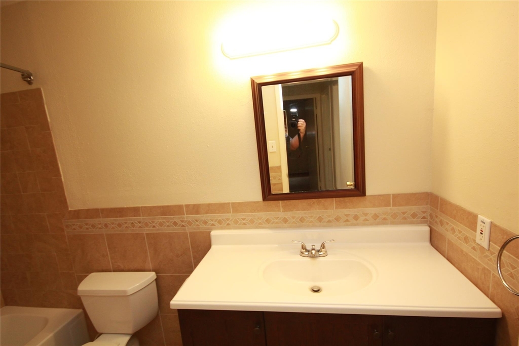 5302 Town Park Boulevard - Photo 12