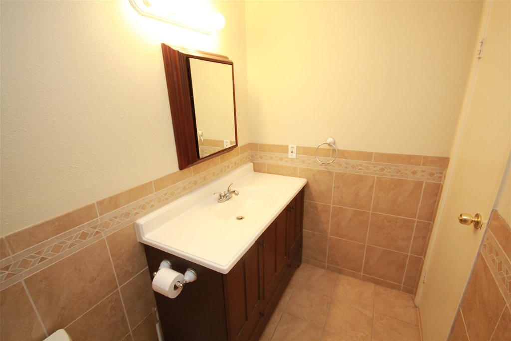 5302 Town Park Boulevard - Photo 13