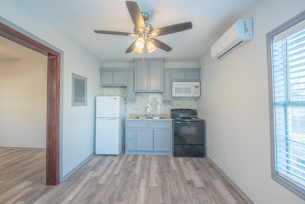 7124 Avenue F - Photo 5